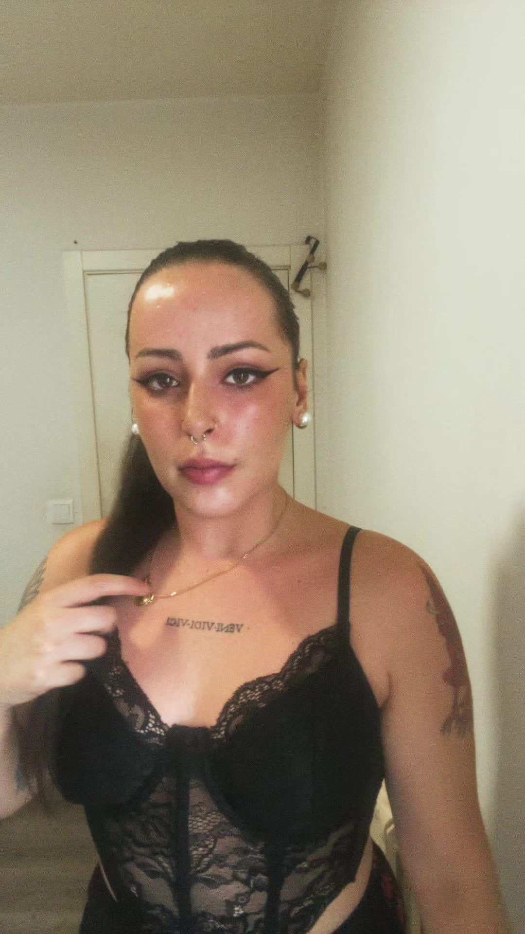 @𝕽𝖆𝖖𝖚𝖊𝖑 🐺