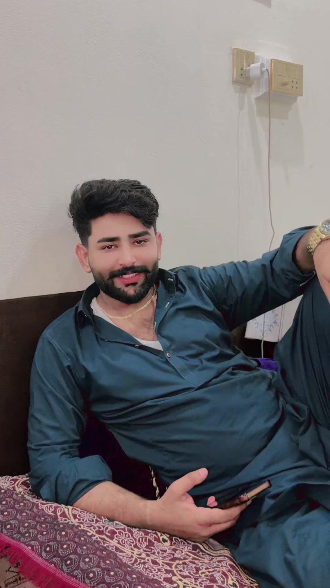 @Khalil Gujjar nafrian