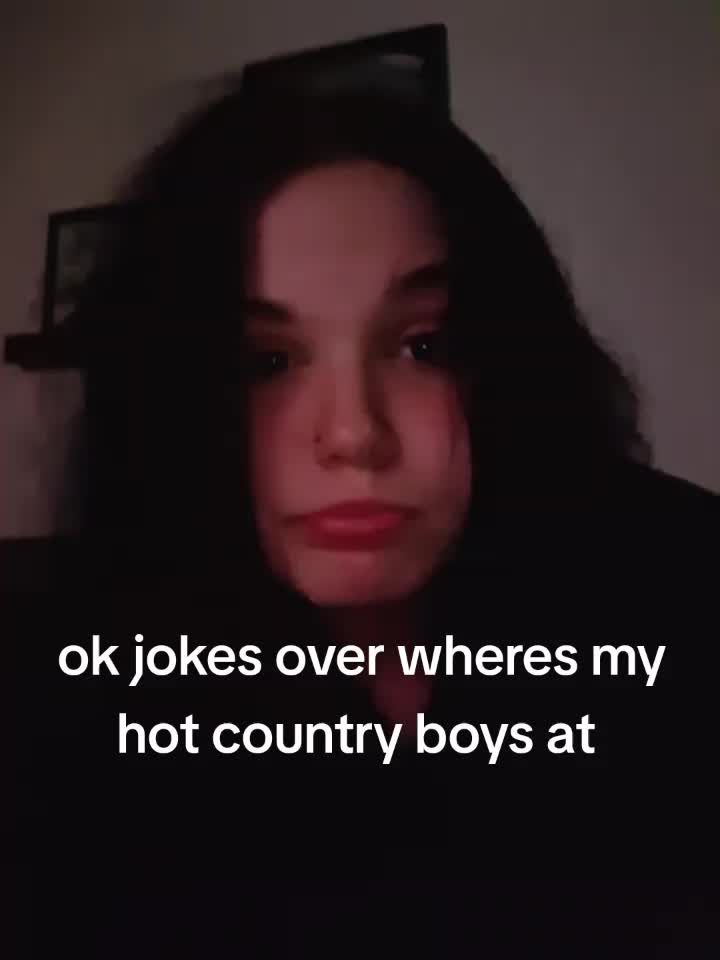 @🦄