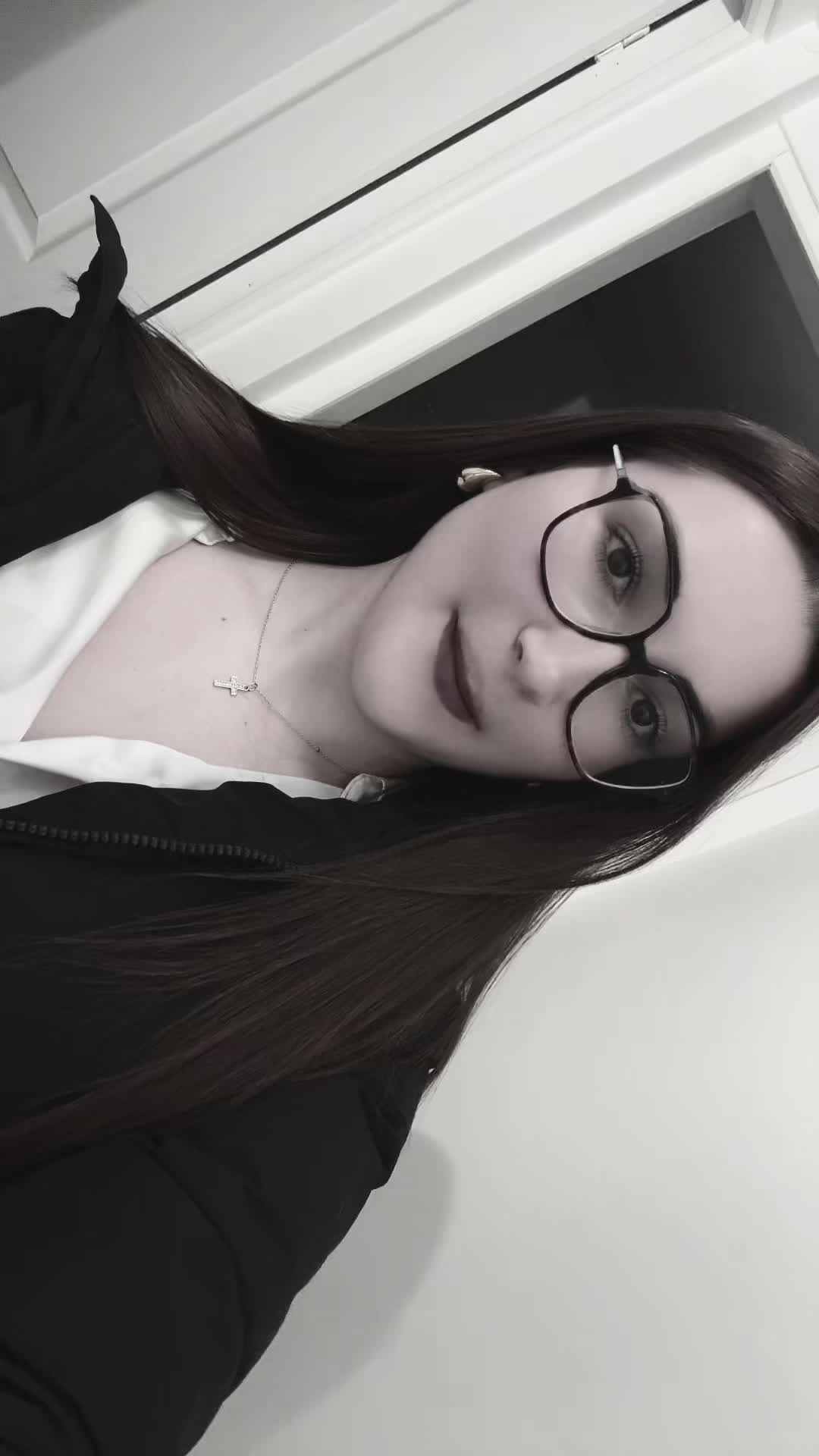 @Juliie♑️