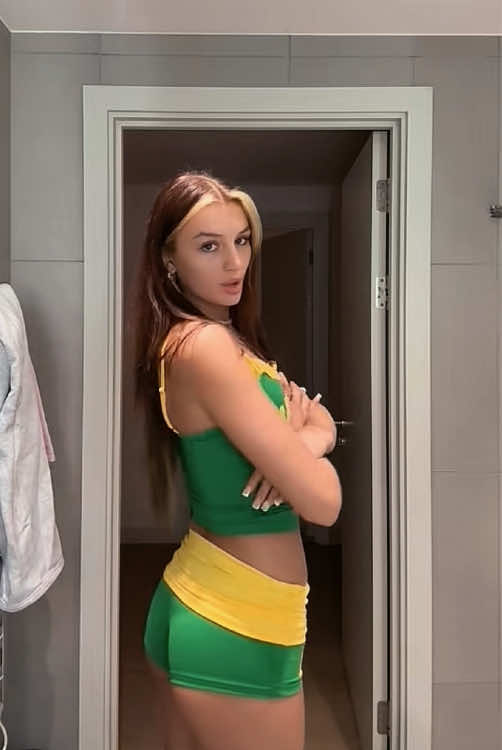 @Moo