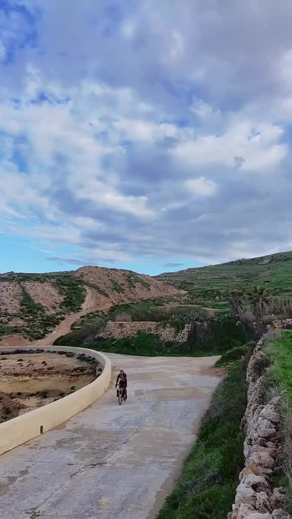 @VisitGozo