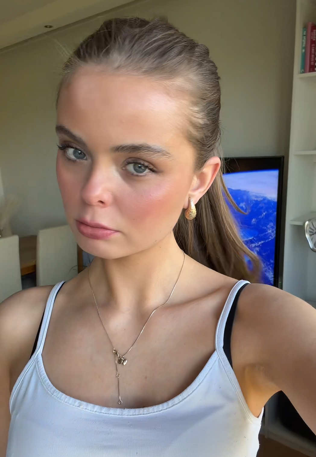 @saralunderr