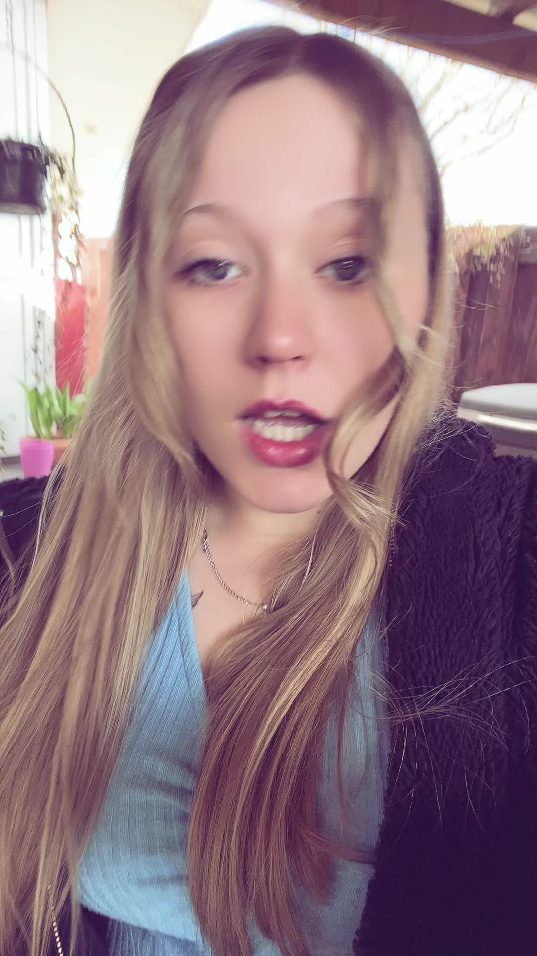 @julia