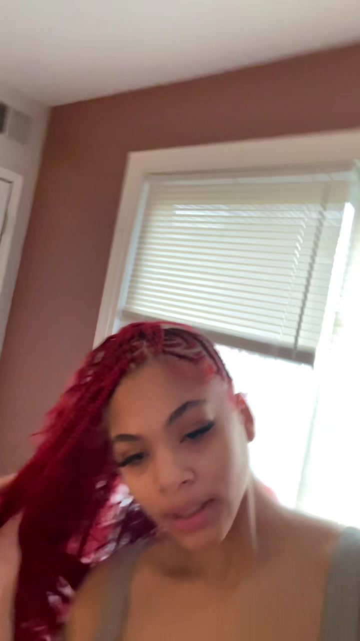 @msthuggiona