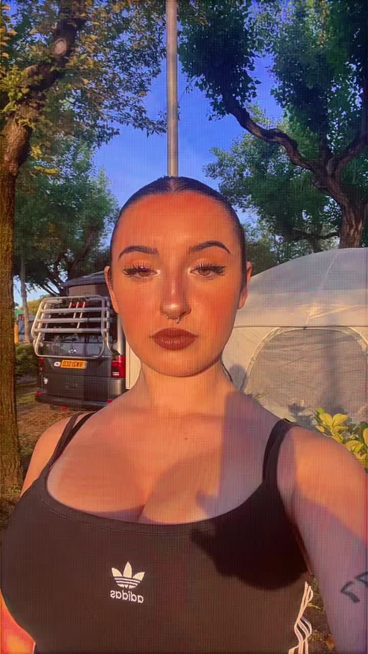 @💋