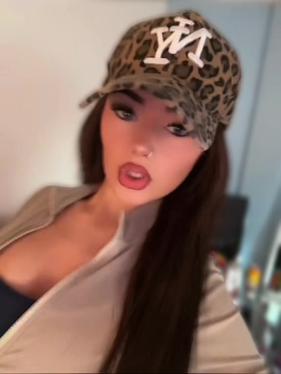 @Alexis-rose Finlay