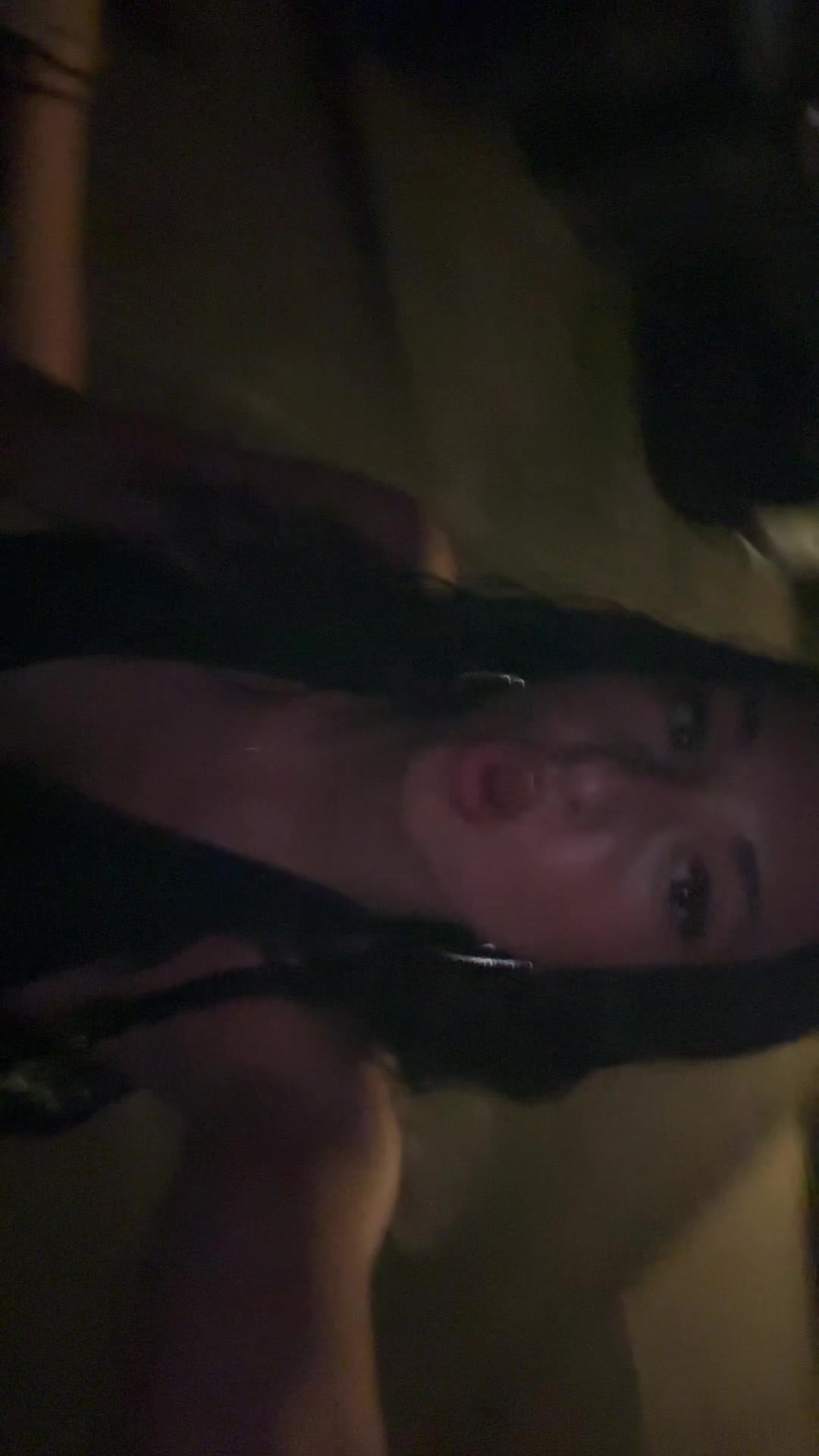 @D I N A