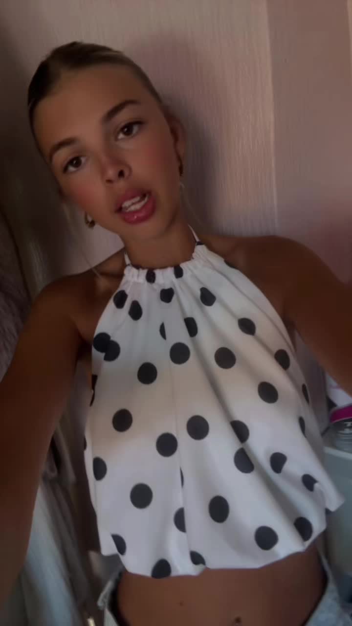 @𝐋𝐈𝐋𝐘👸⚜️✝️