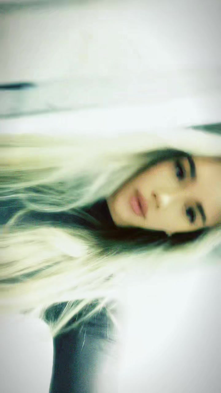 @Анђелина