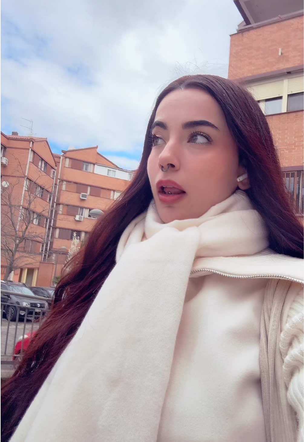 @Sarita🕷️