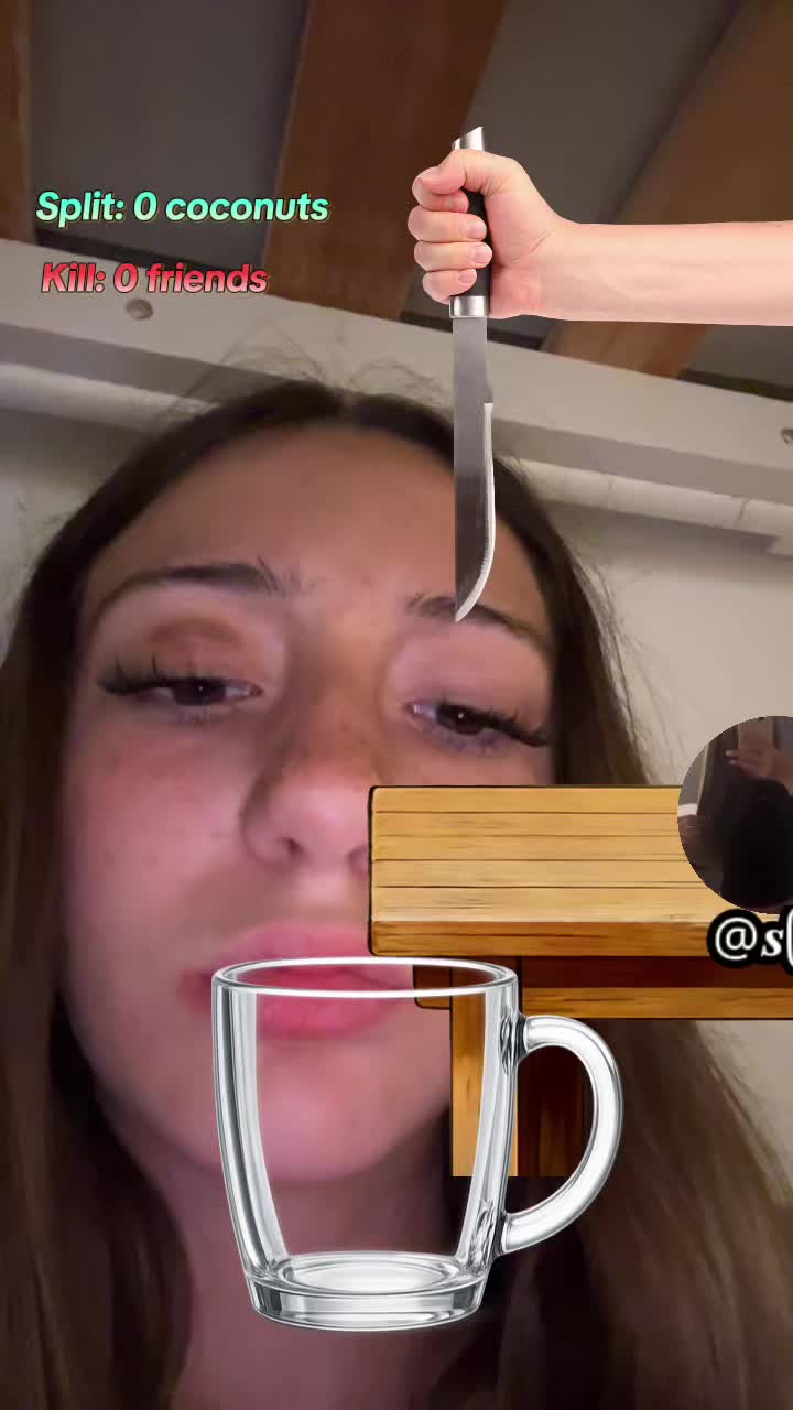 @⃟