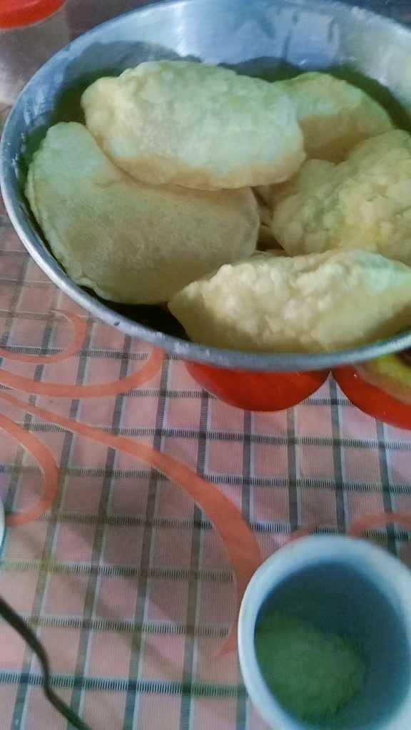@Momena Chowdhory