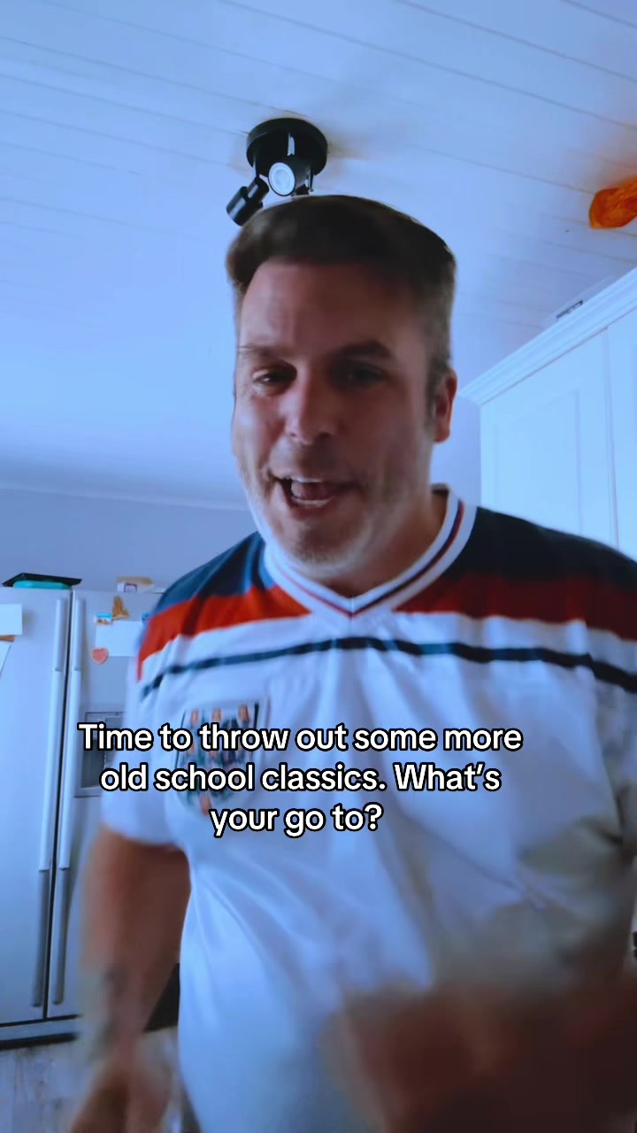 @tonyb_essex