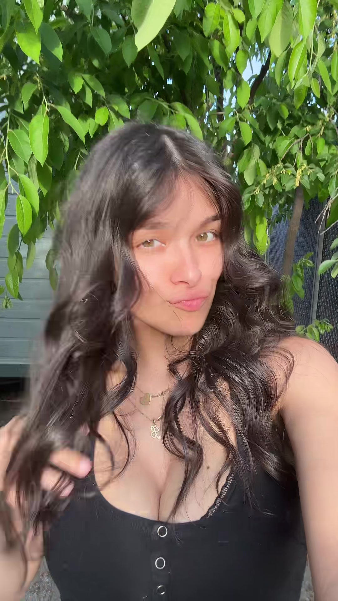 @<3