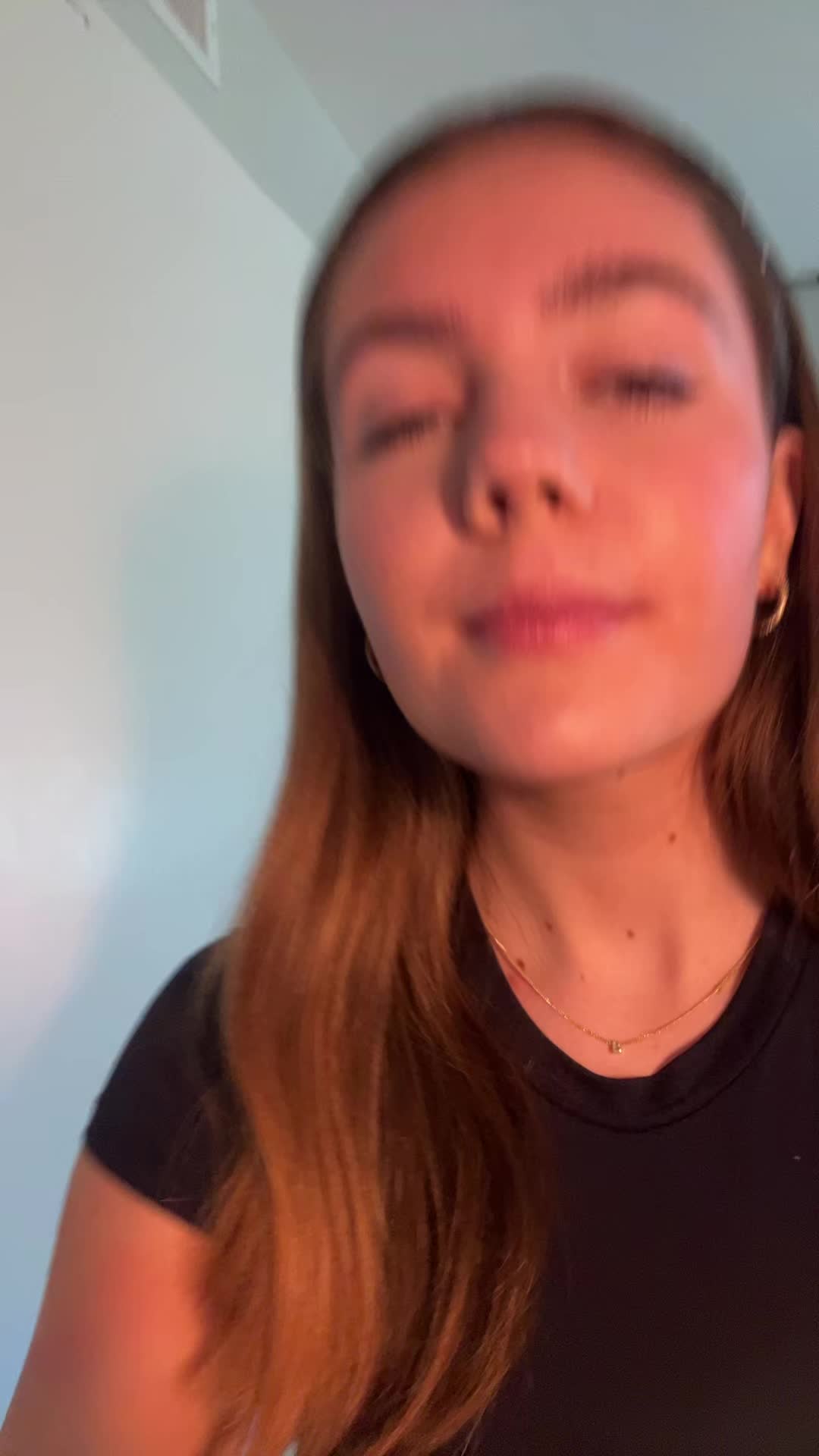 @BECCA🌸✨