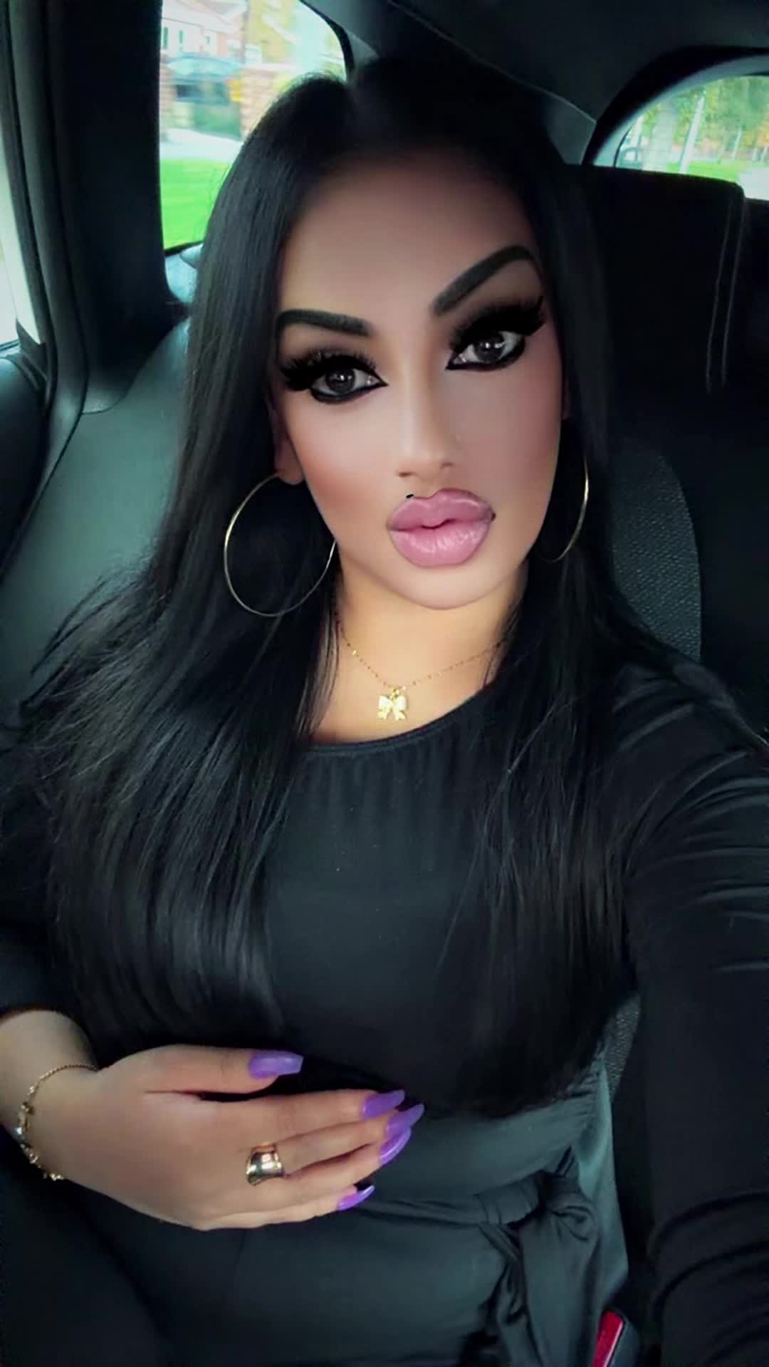 @Heenaaaxo