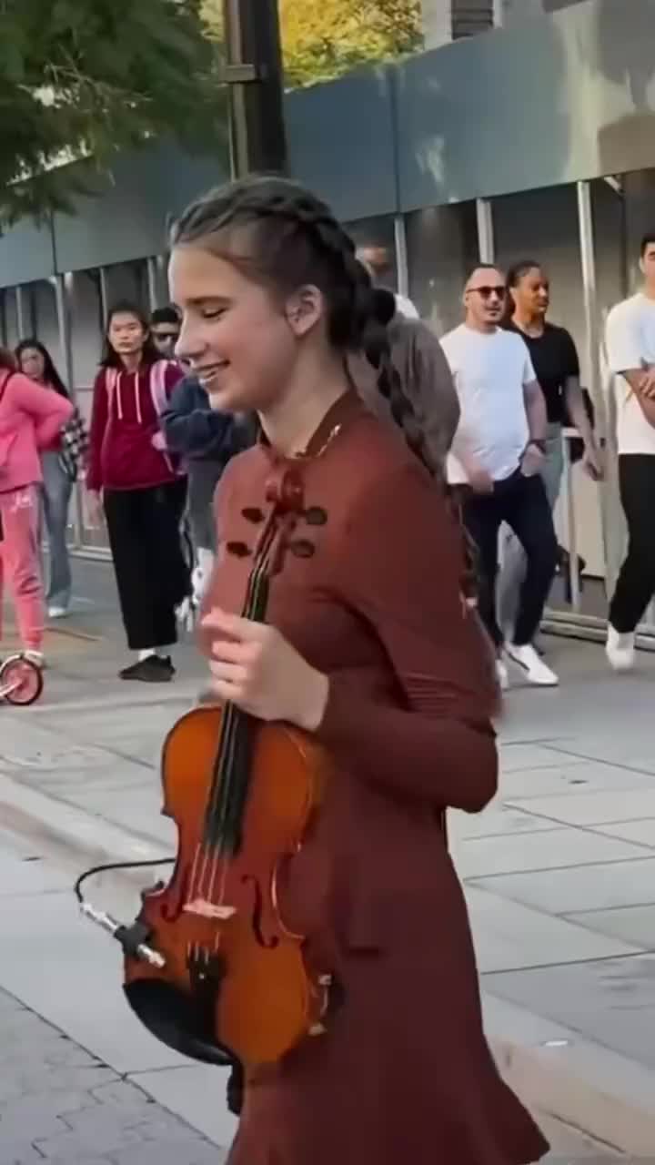@Karolina Protsenko
