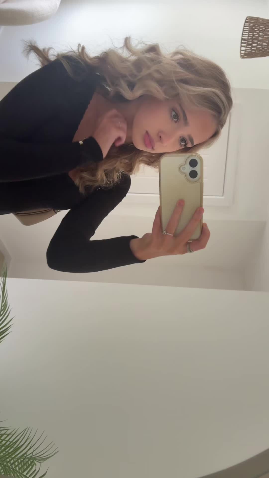 @phoebe louise