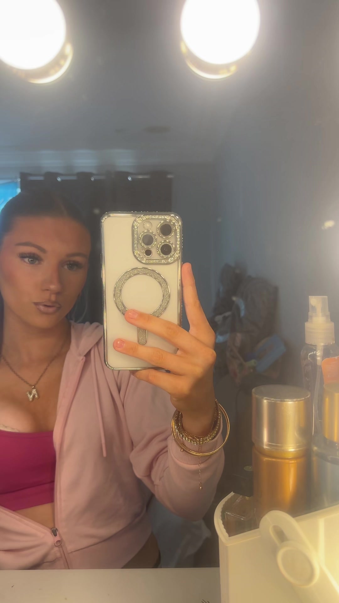 @𝐍.𝐋👸🏼💋