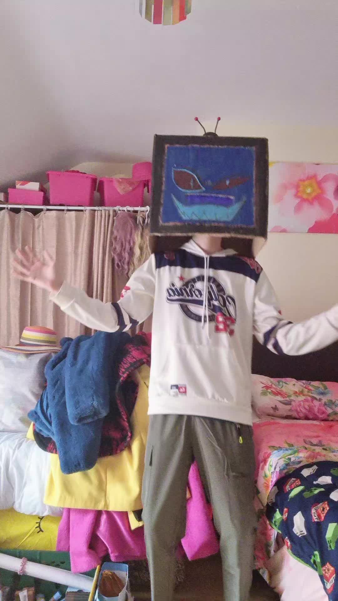 @𝕸𝖊𝖔𝖜𝒛𝒛𝖆
