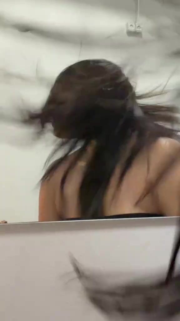 @Victoria/Raquel