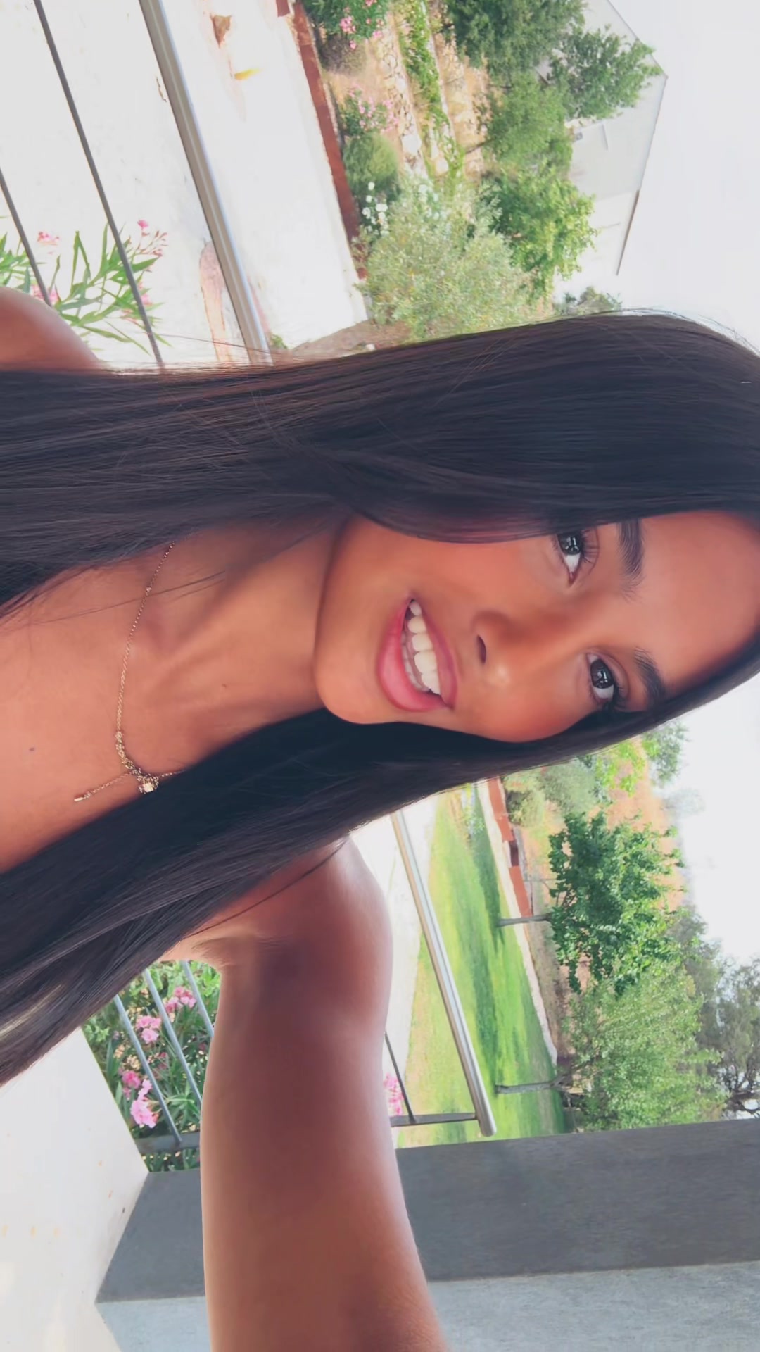 @C L E M&rsquo; 🍒