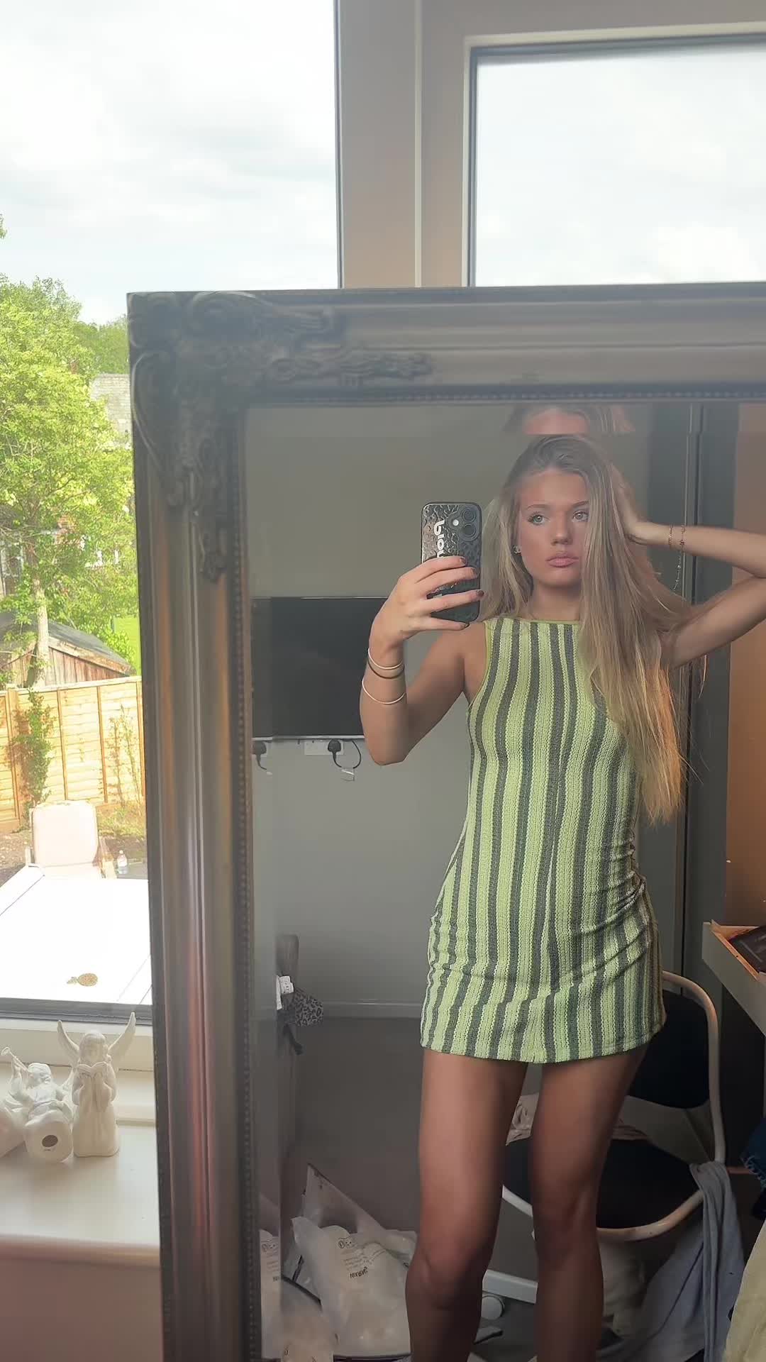 @libertylibbylib