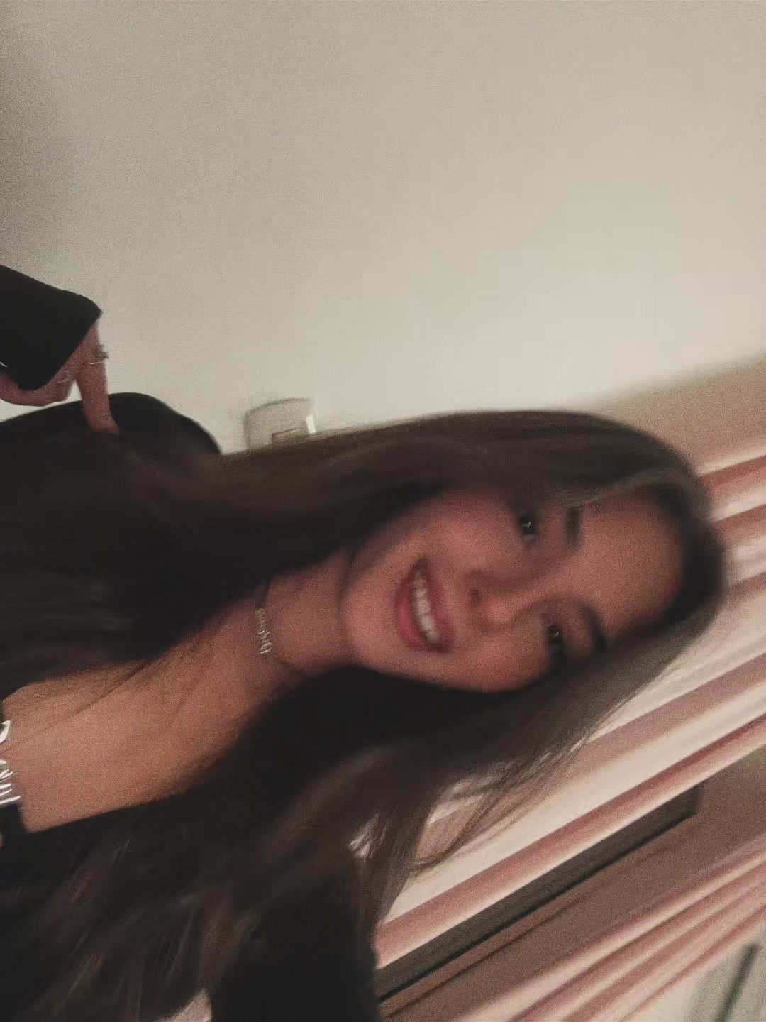 @Sonya con la y