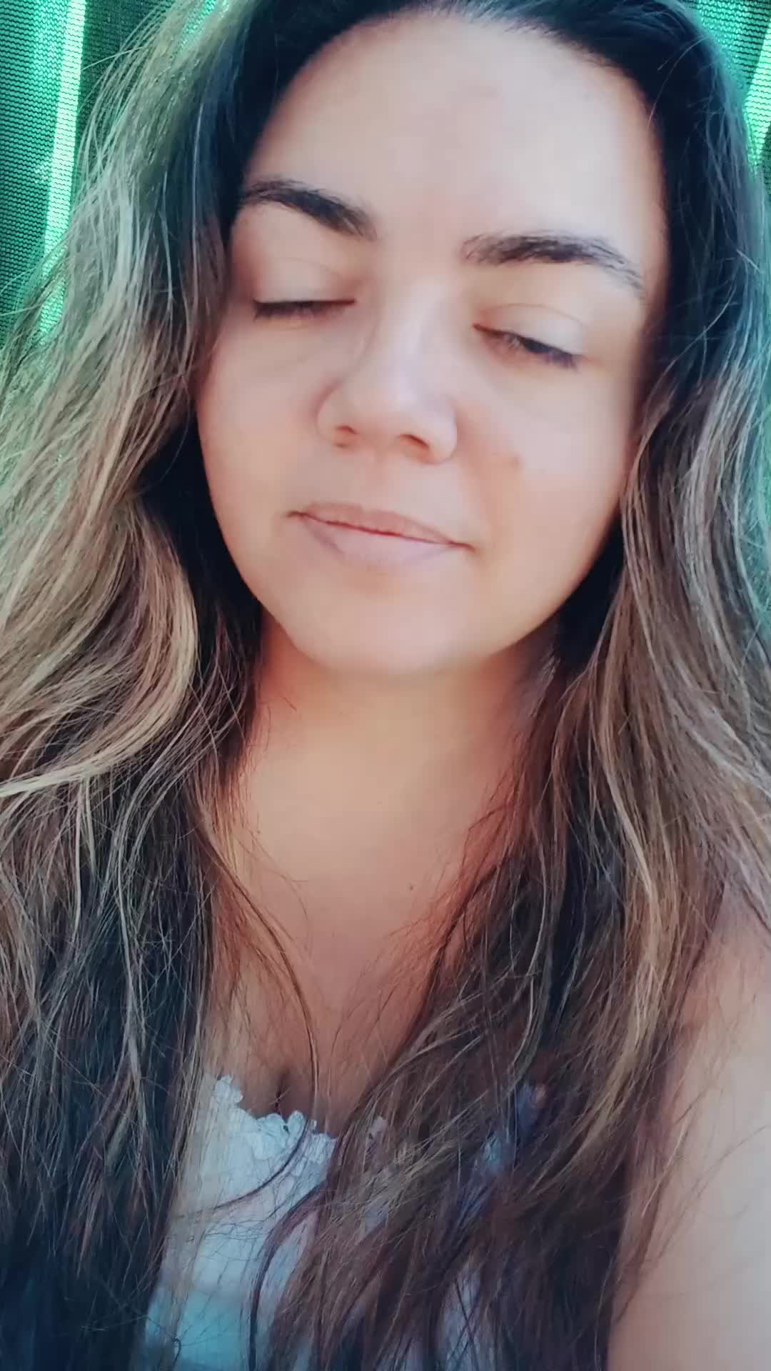 @𝒜𝓃𝒹𝓇ℯℯ𝒶 🦋