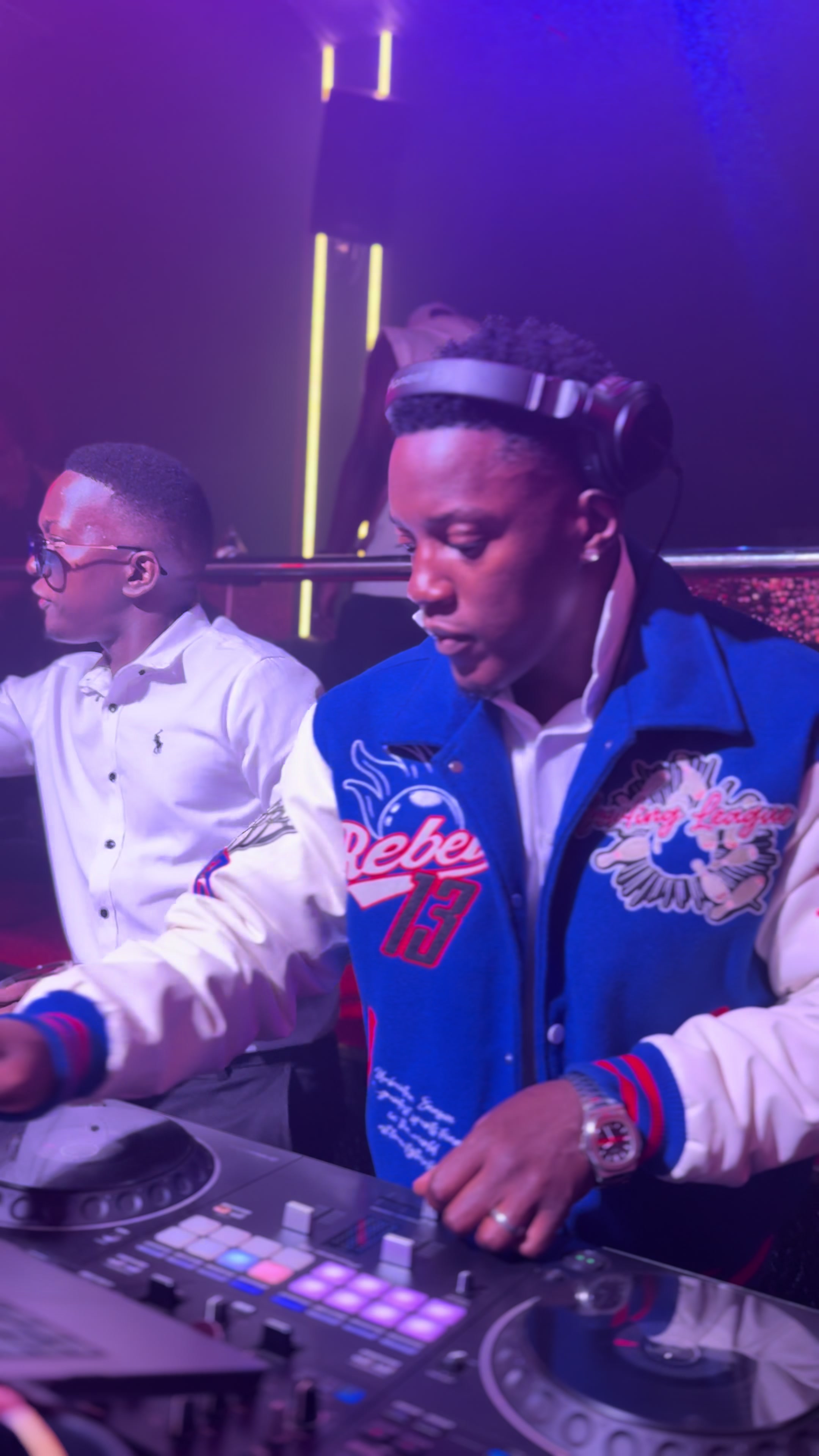 @DJ SHAKIB CHAM