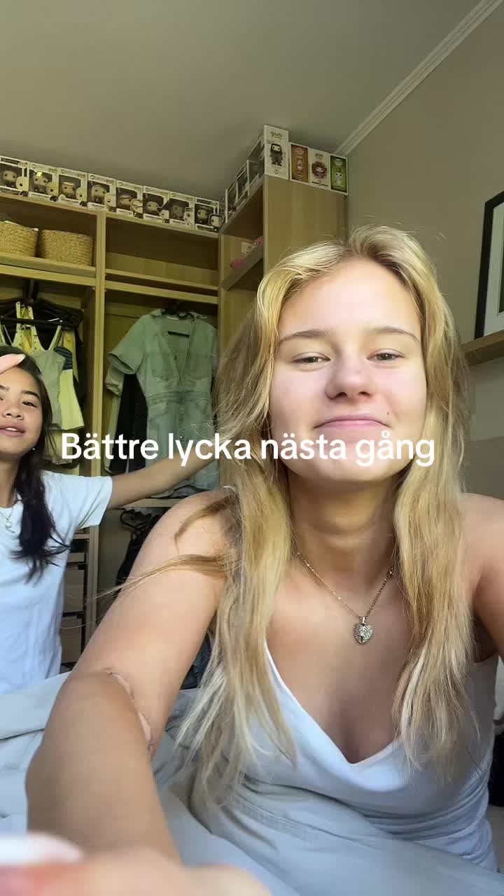 @EmmyblidSpam🍾
