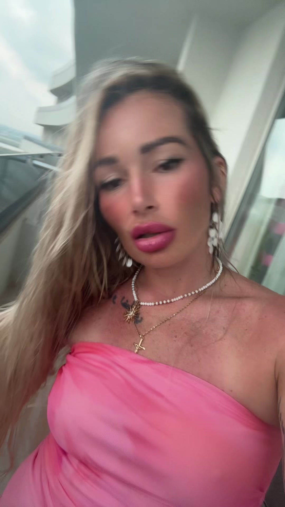 @_Natalie_