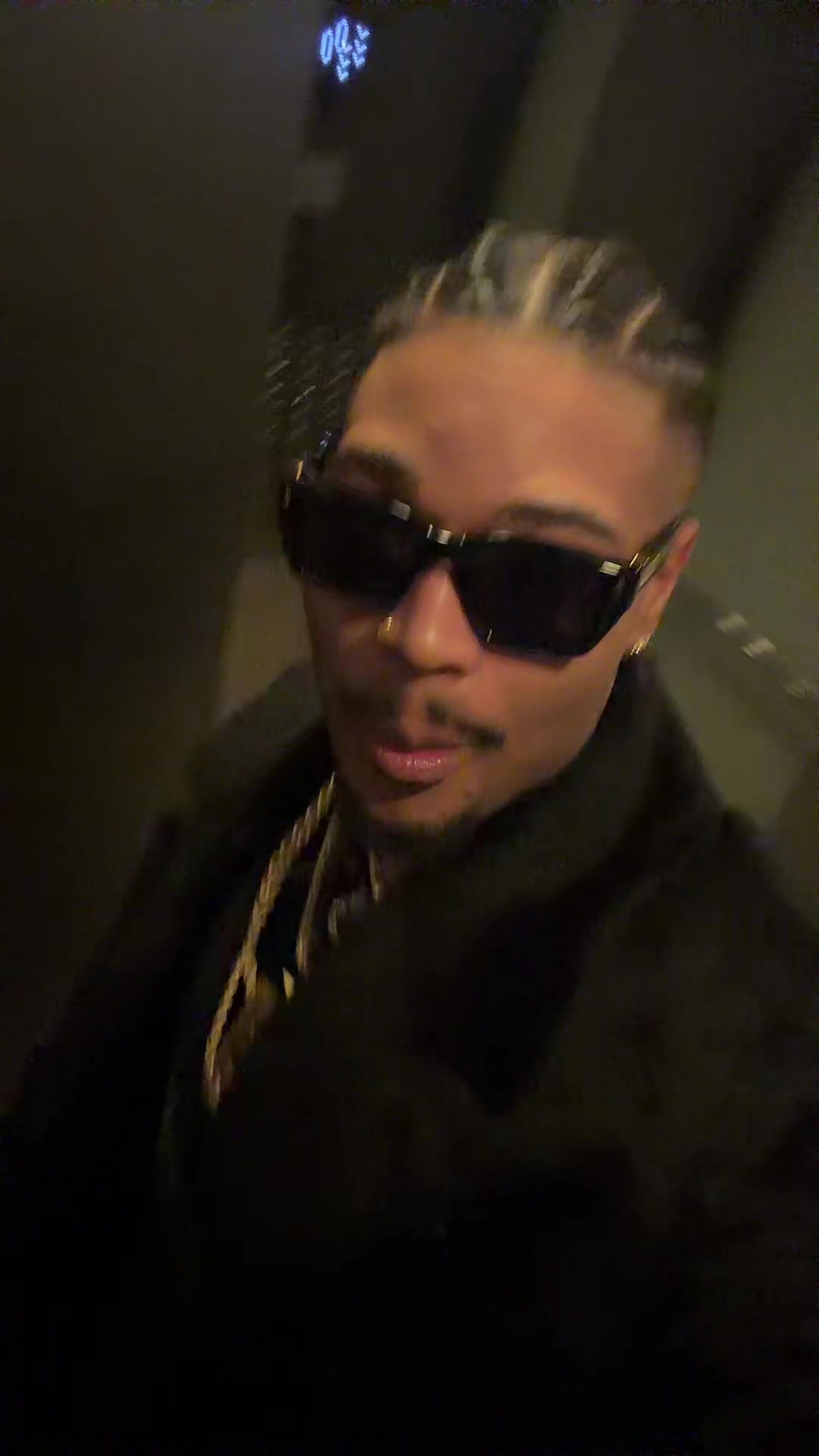 @Artie 5ive