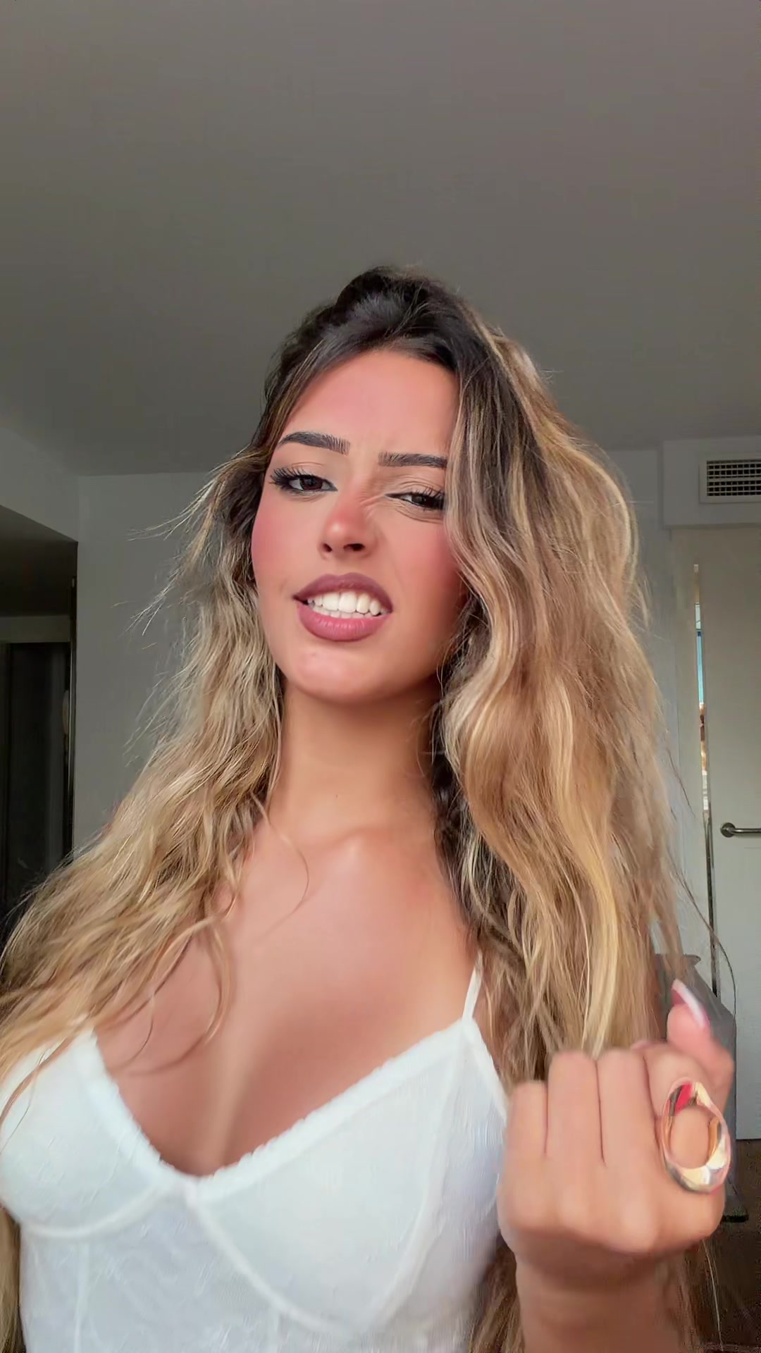 @lunaa.abad