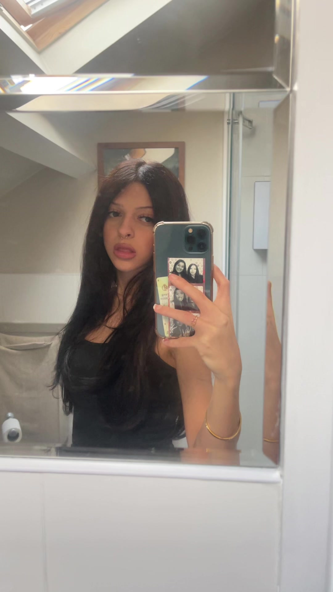@ella
