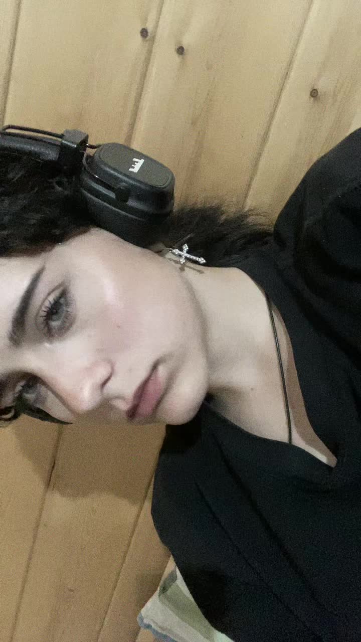 @Аккаунт не найден