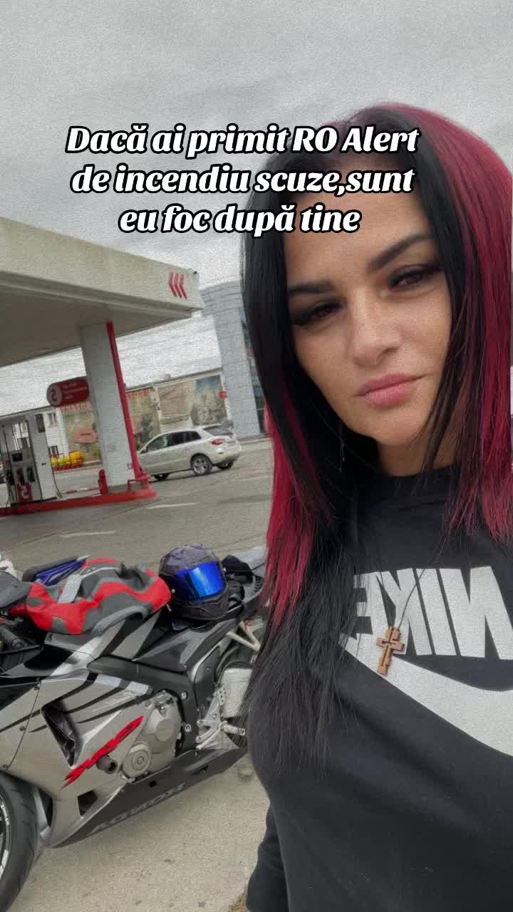 @Laura Mamară