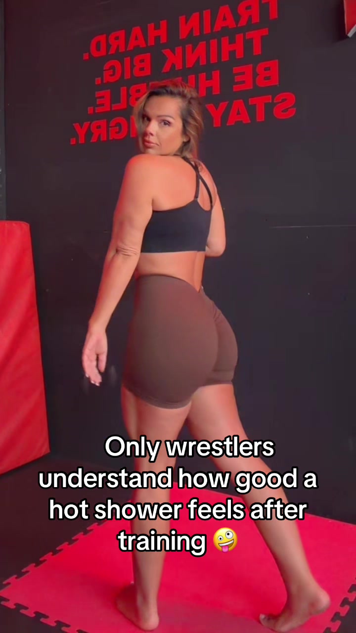 @Nadia Sapphire