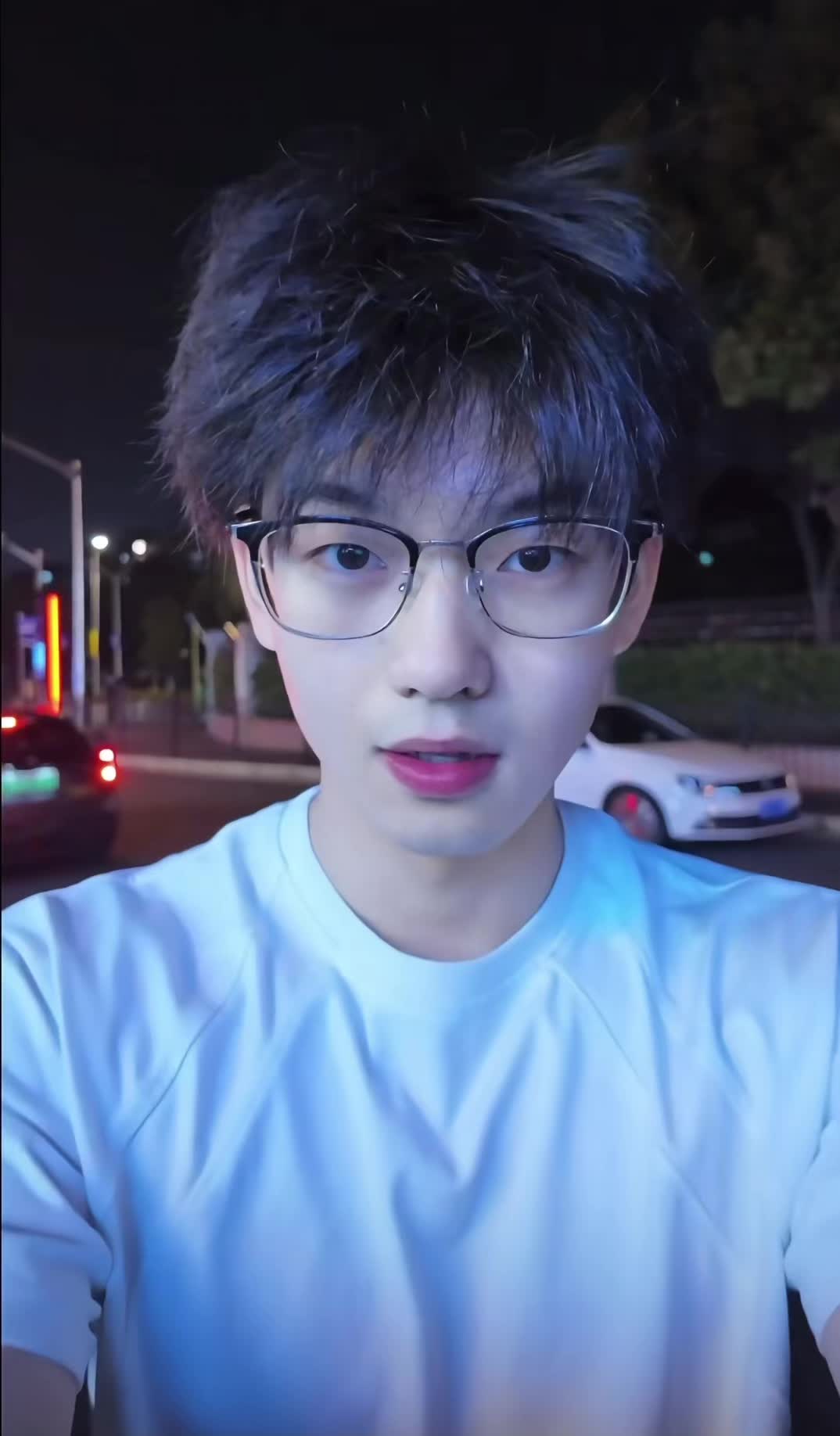 @李章🇨🇳
