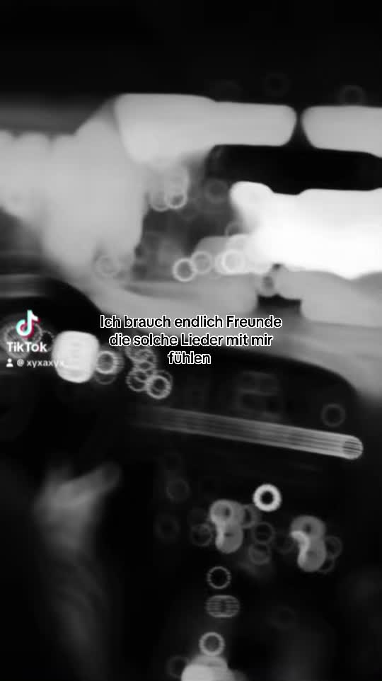 @....