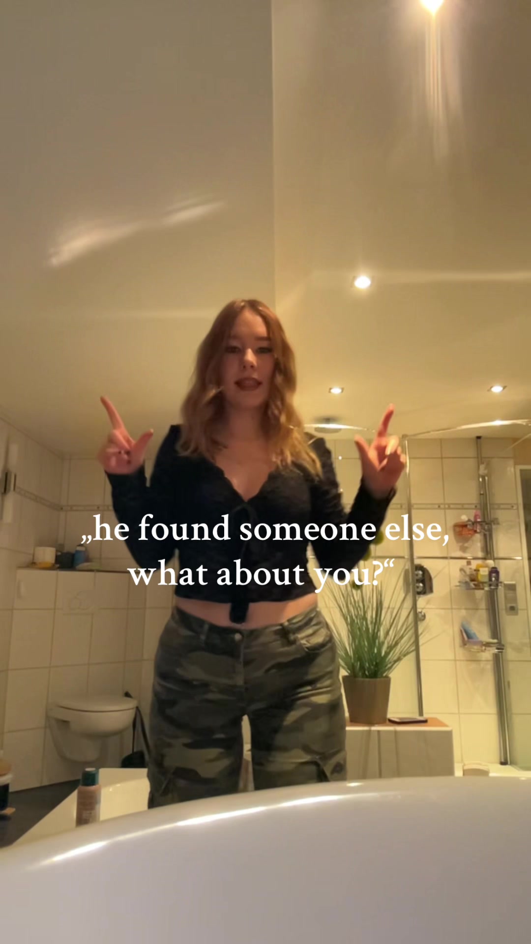 @lara🖤🪩