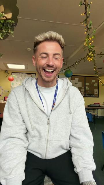 @Mr R - Teacher