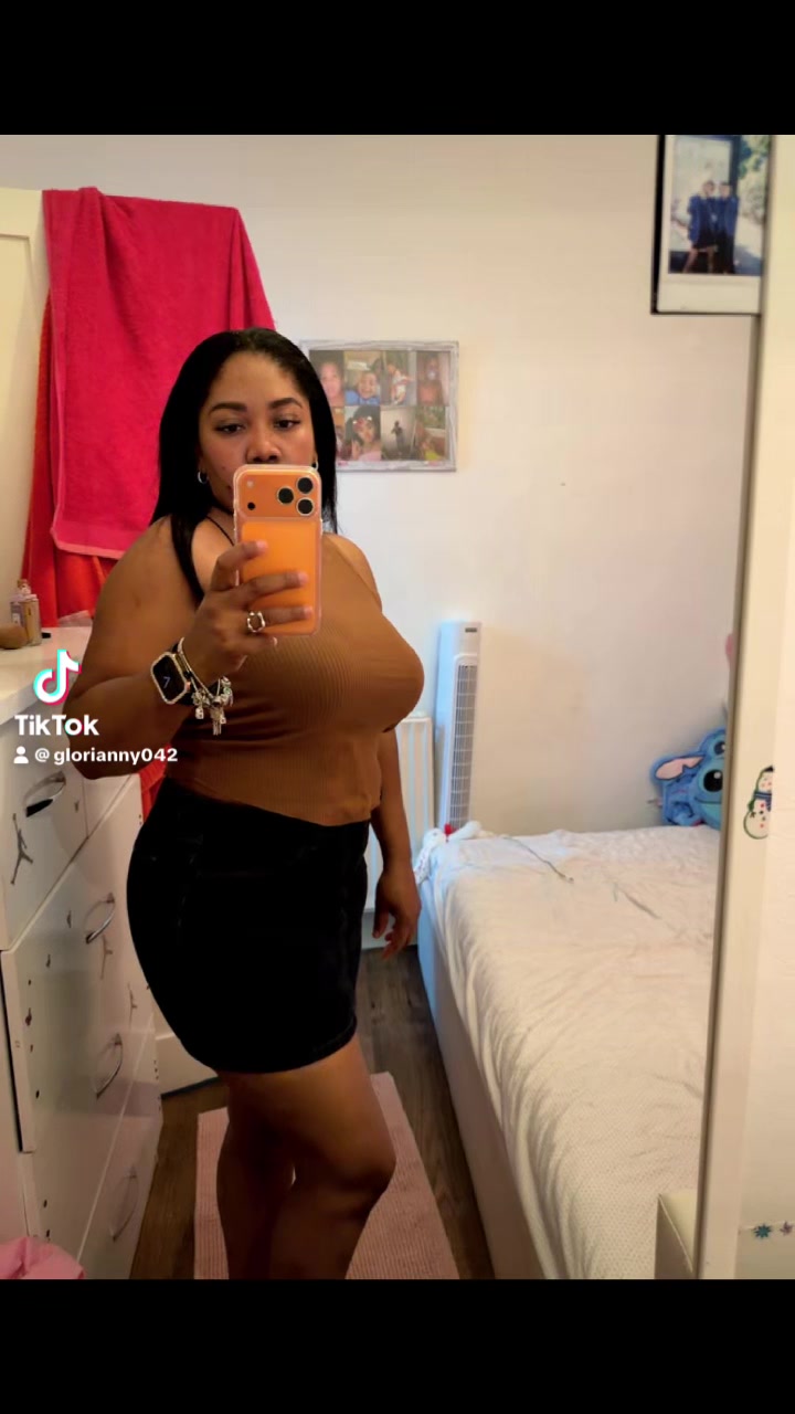 @Glorianny