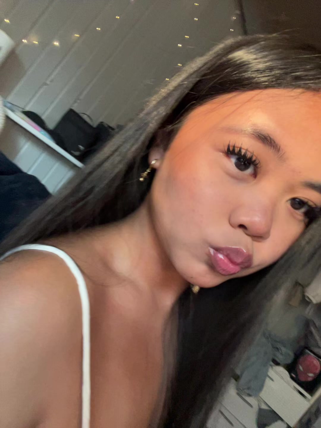 @Avaa🤍🌃🪩🥂