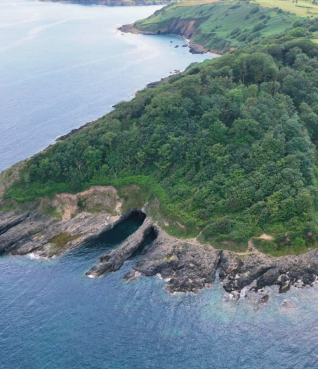 @DronescapeCornwall