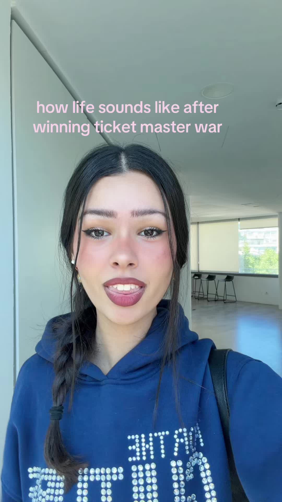 @SABRINA