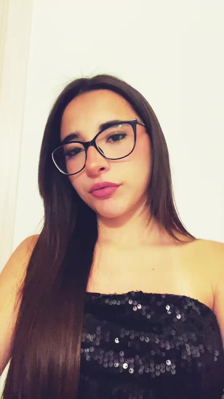 @𝗖𝗕🌟