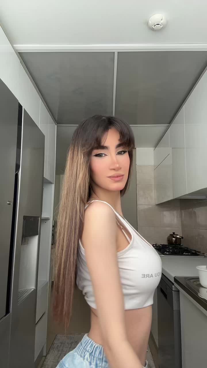 @🦥