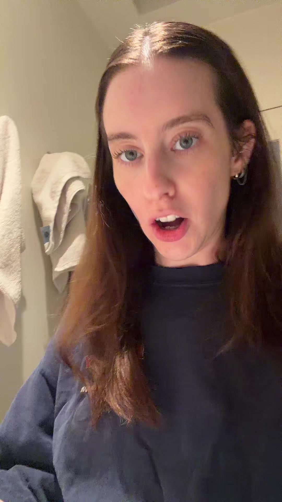 @carlyincontro